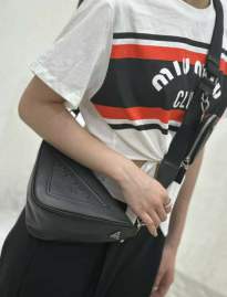 Picture of Prada Handbags _SKUfw167350339fw